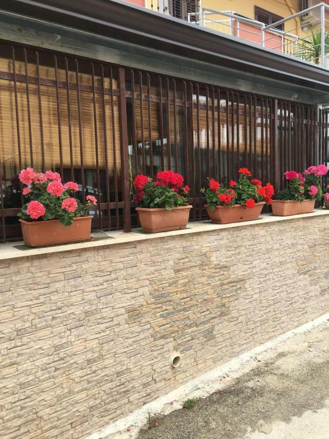 Sophia Appartament Apartment Trappeto  Luaran gambar