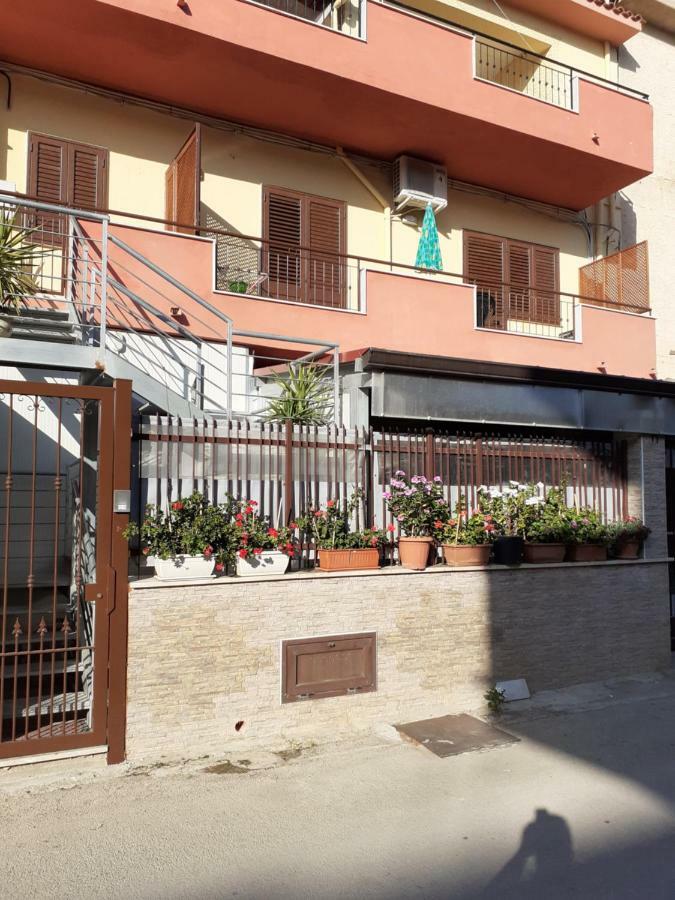 Sophia Appartament Apartment Trappeto  Luaran gambar